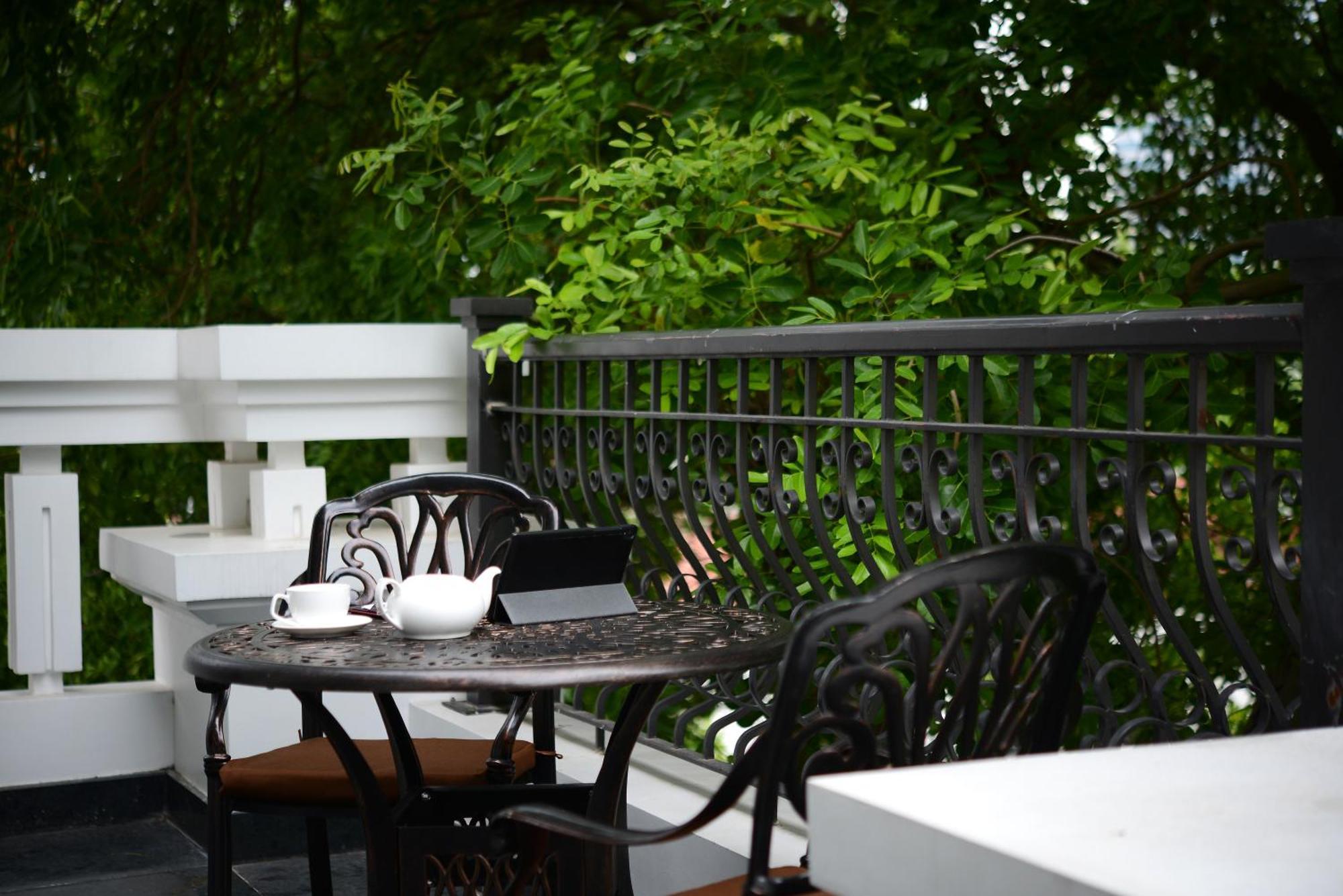 King Suite Balcony